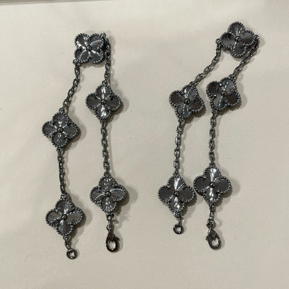 [ORA]CLOVER 5 MOTIF BLACK BRACELET