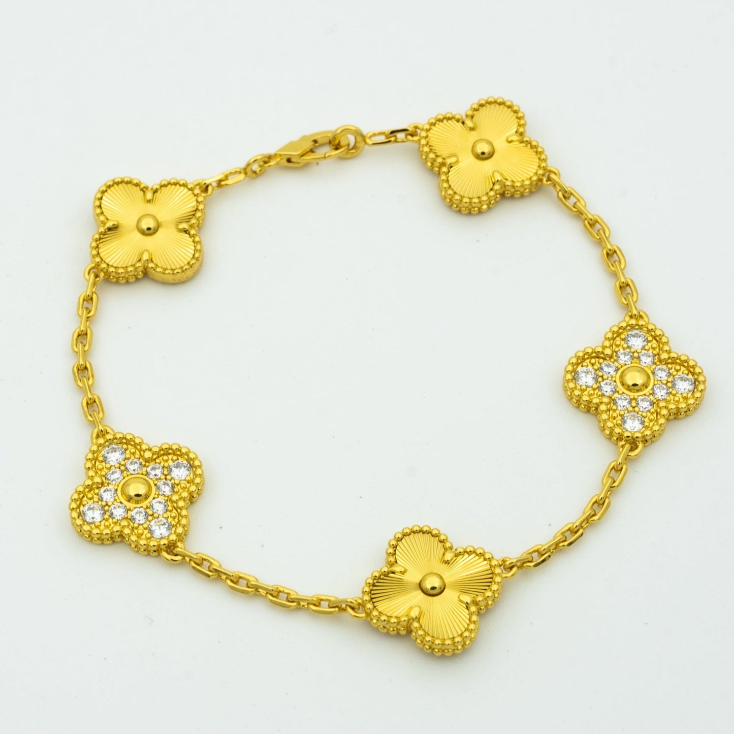 [ORA] CLOVER 5 MOTIF LASER BRACELET COLLECTION