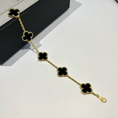 [ORA] CLOVER 5 MOTIF ONYXS BRACELET COLLECTION