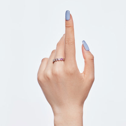 [ORA ]Delicate Vibrant Emerald Cut Daily Ring