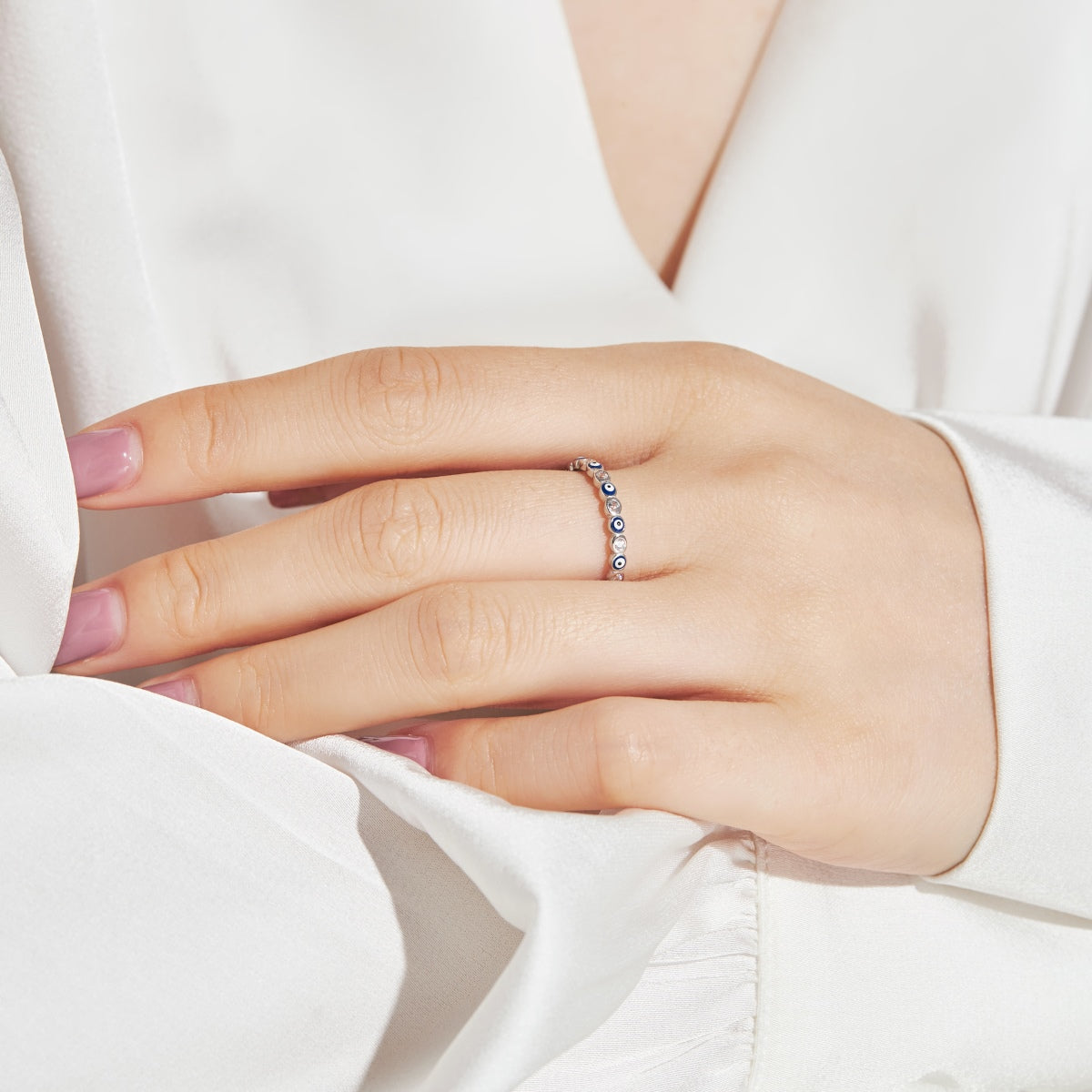 [ORA ]Sparkling Vibrant Round Shape Daily Ring