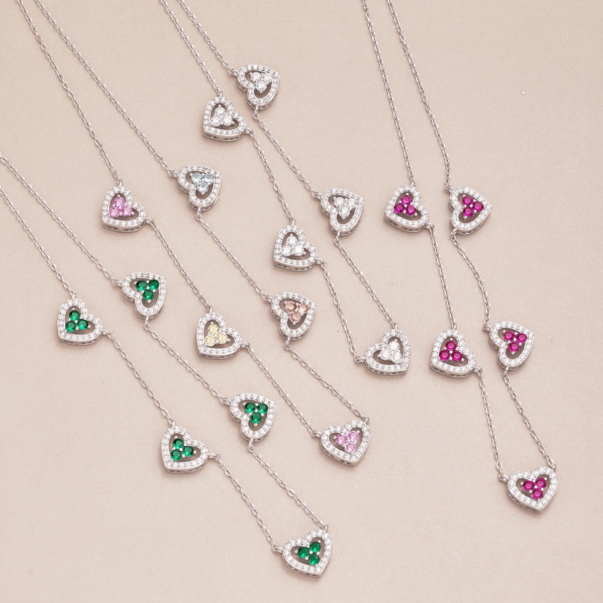[ORA ]Sparkling Five Heart Necklace