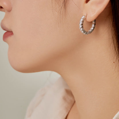 [ORA ]Unique Round Cut Daily Earrings