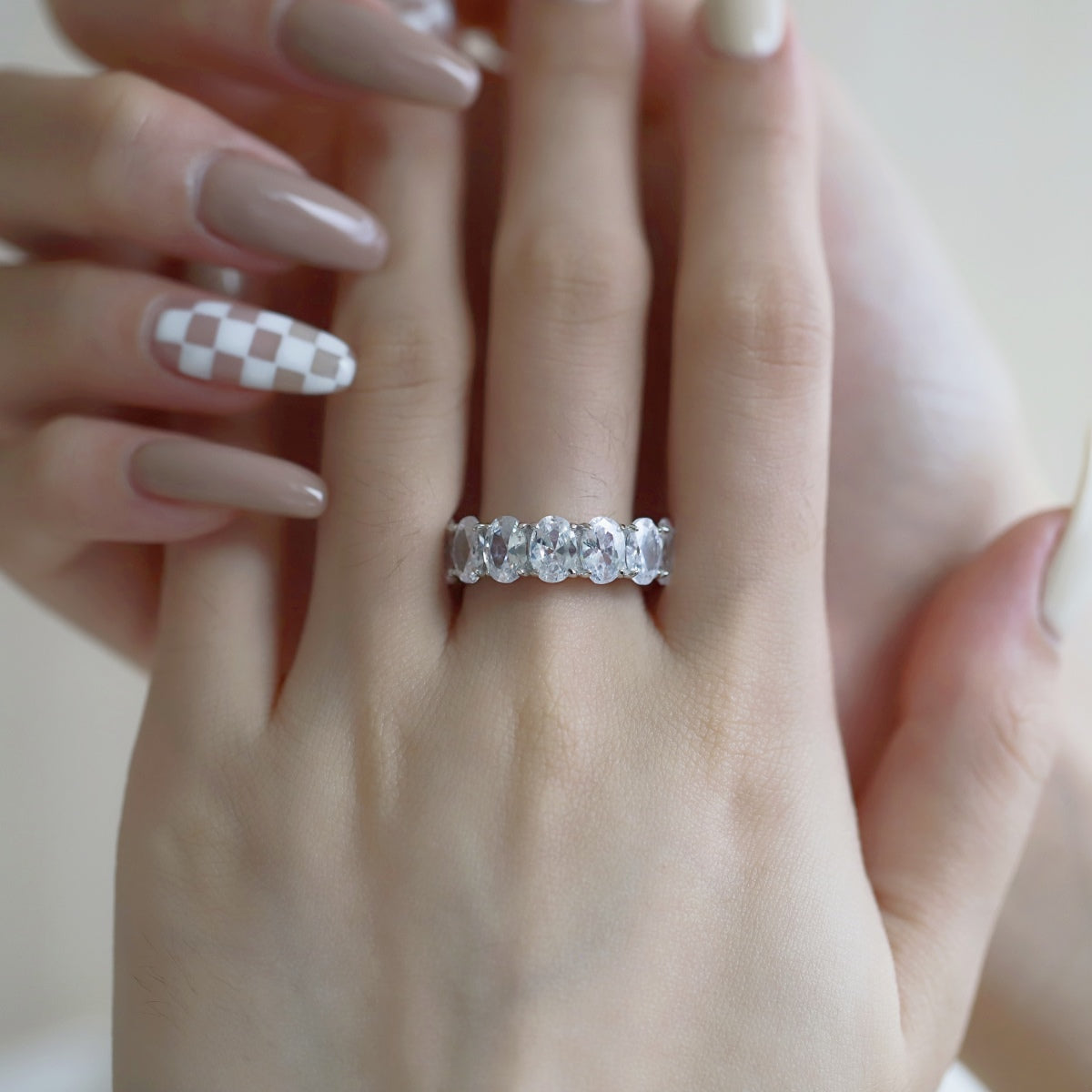 [ORA ]Dainty Elongated Cushion Cut Tennis Ring