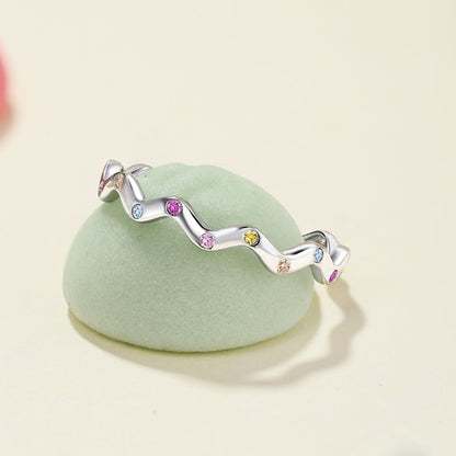 [ORA ]Ornate Vibrant Round Cut Daily Ring