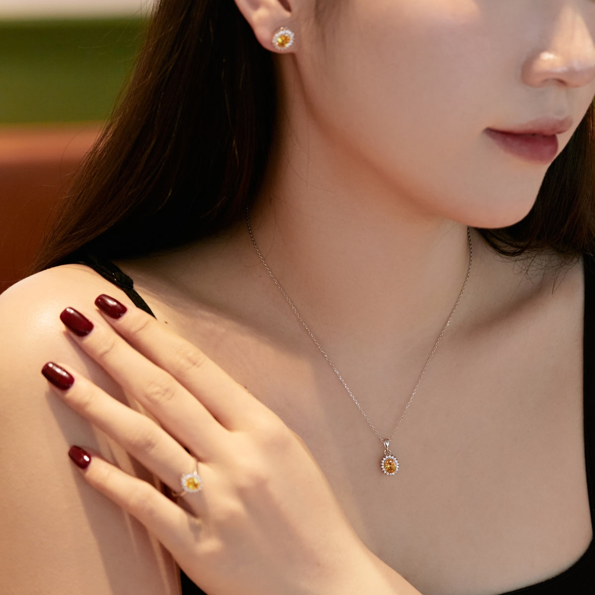 [ORA ]Delicate Radiant Oval Cut Daily Earrings