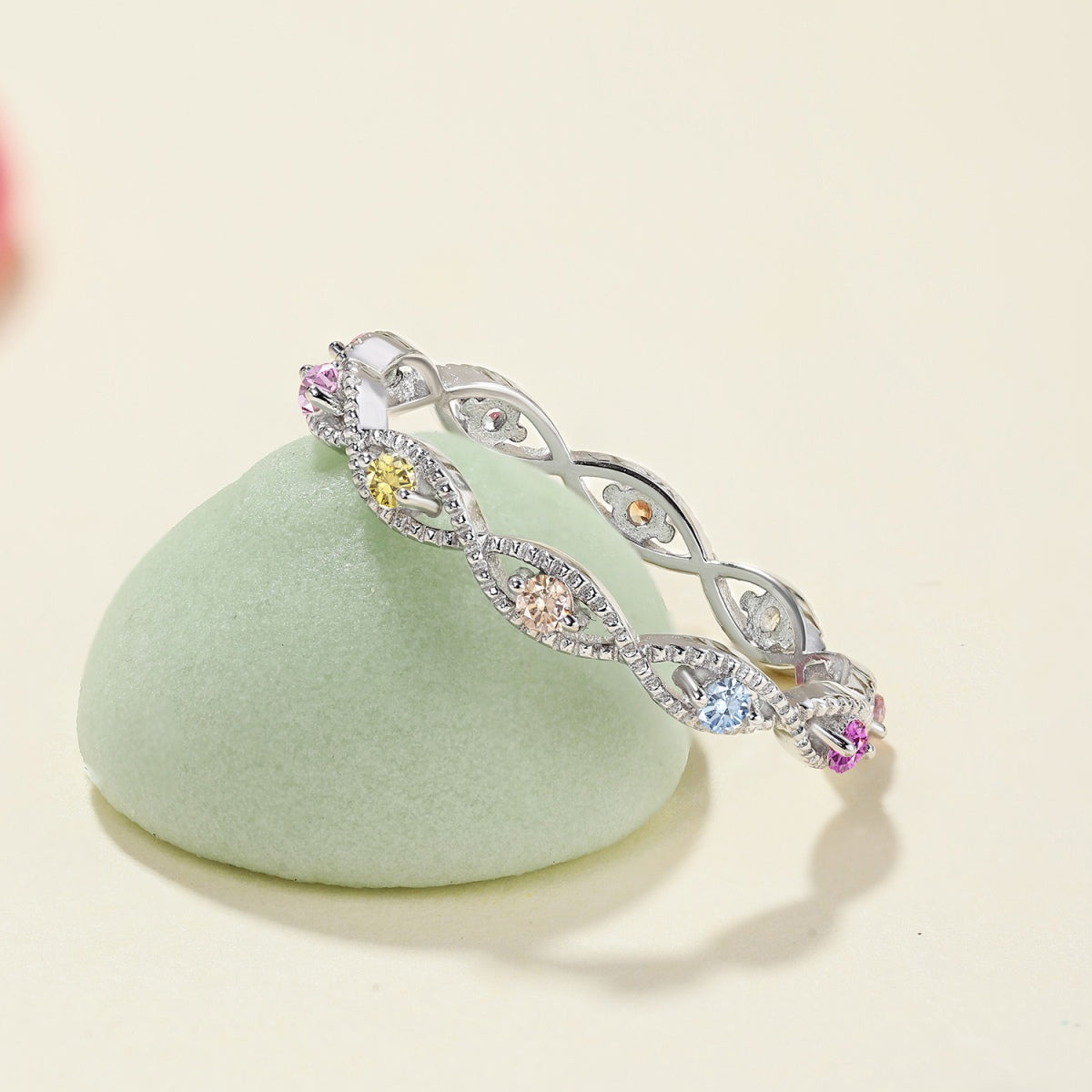 [ORA ]Elegant Energetic Round Cut Daily Ring