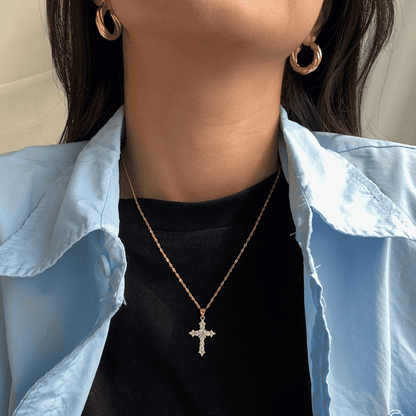[ORA ]Delicate Cross Shape Necklace