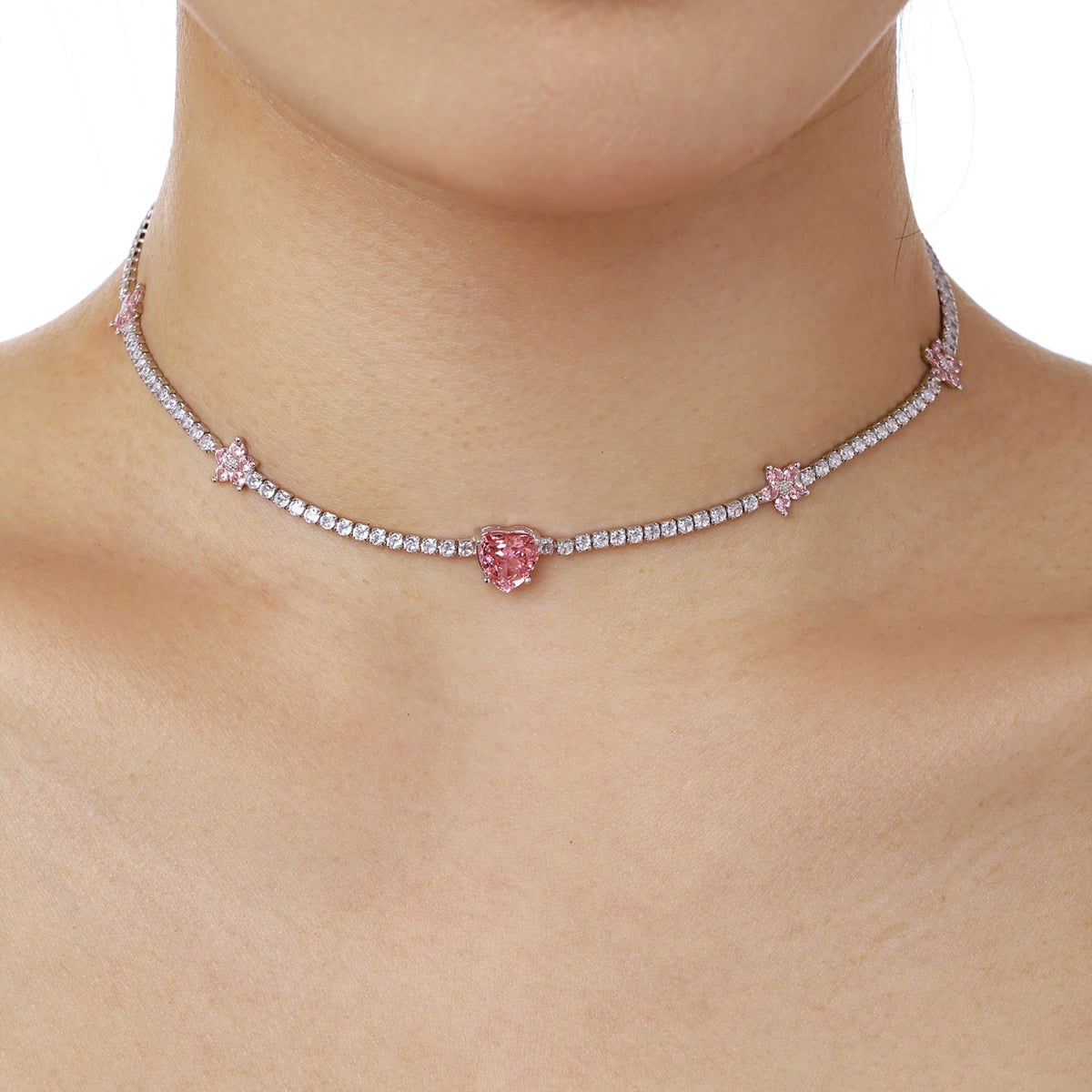 [ORA ]Dazzling Pink Heart Flower Necklace