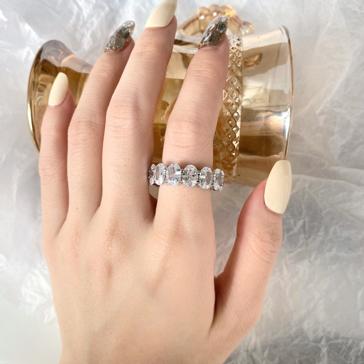 [ORA ]Dainty Elongated Cushion Cut Tennis Ring