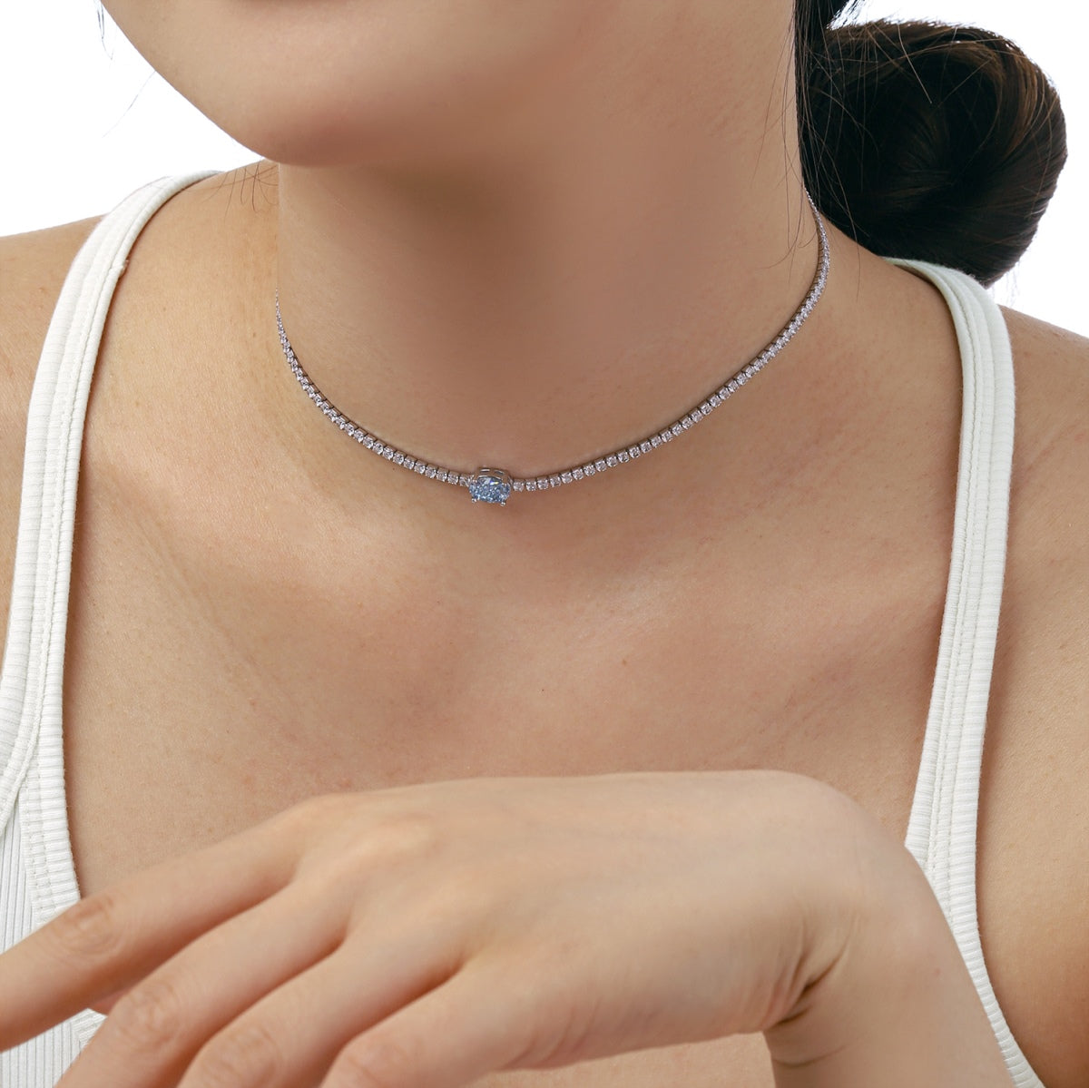 [ORA ]1.0 Carat Shining Oval Cut Necklace