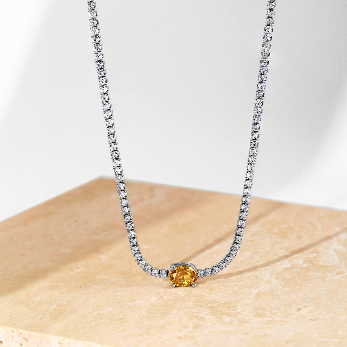 [ORA ]1.0 Carat Shining Oval Cut Necklace