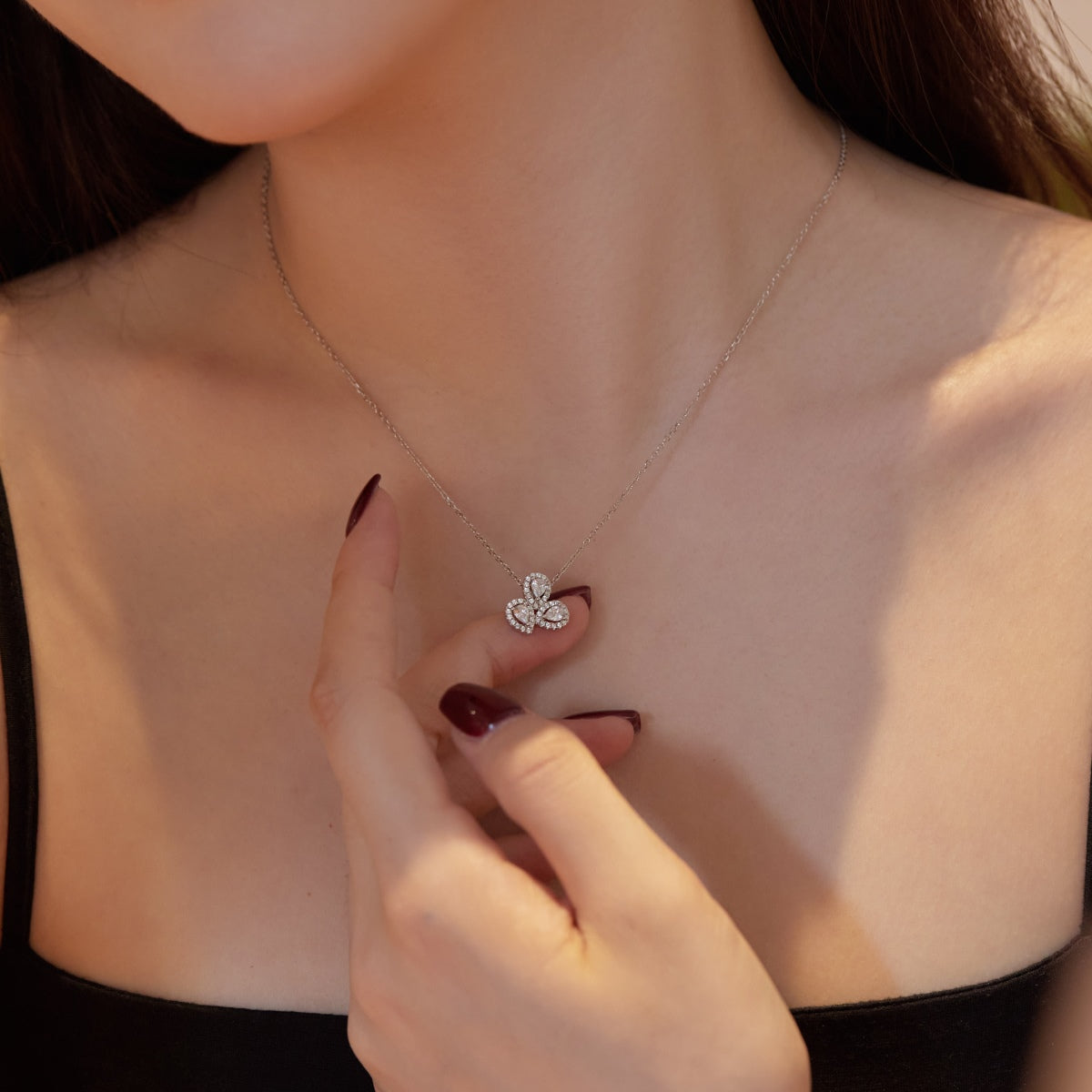 [ORA ]Elegant Flower Shape Pear Cut Necklace