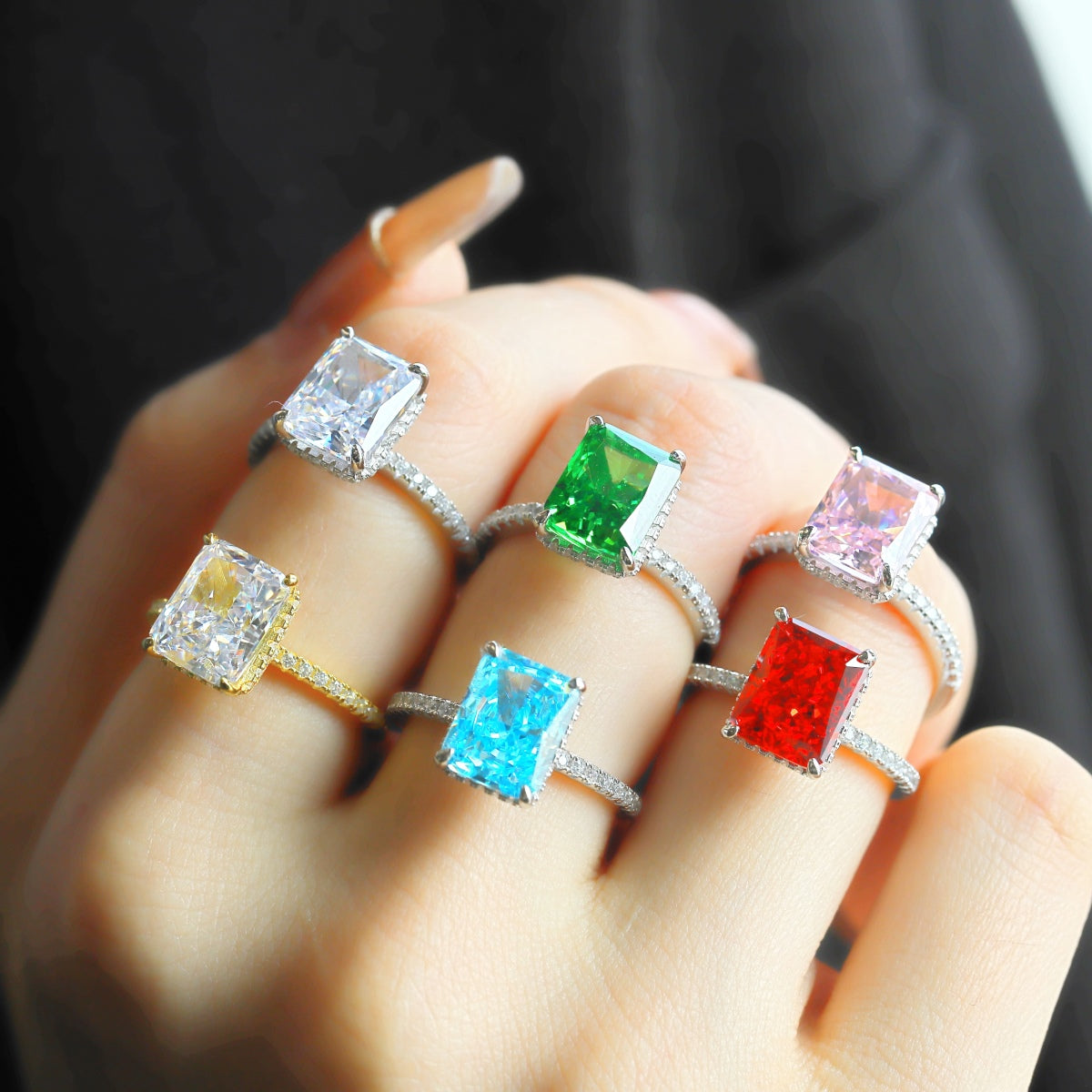 [ORA ]4.0 Carat Luxurious Engagement Ring