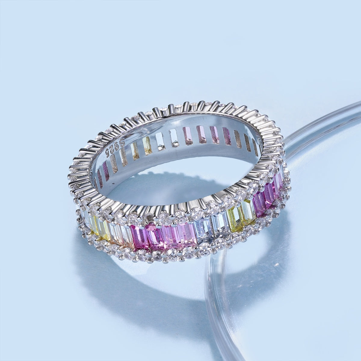 [ORA ]Dainty Kaleidoscopic Emerald Cut Daily Ring