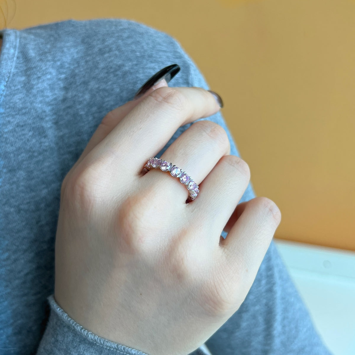 [ORA ]Eternity Round Cut Tennis Ring