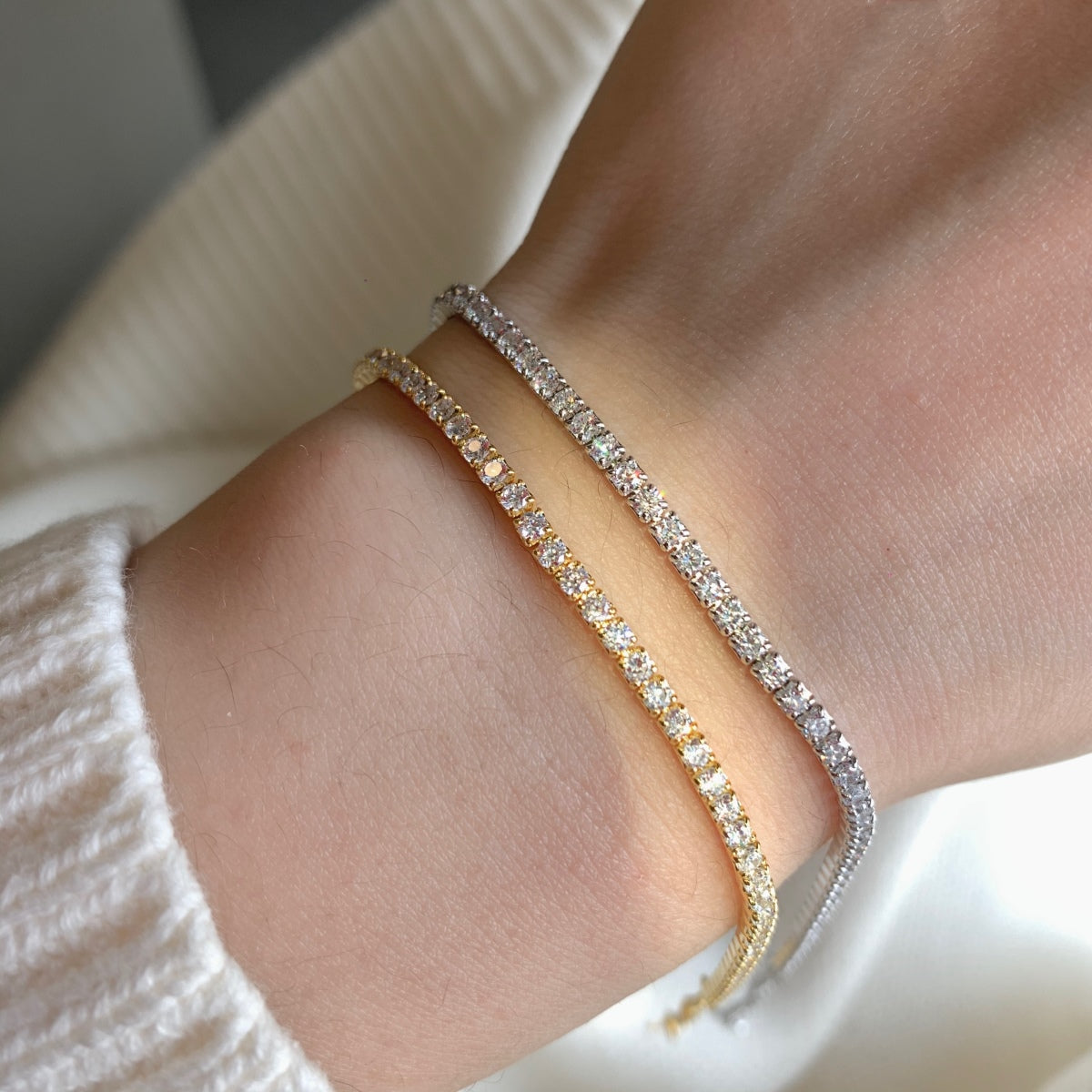 [ORA ]Radiant Shinning Princess Cut Tennis Bracelet