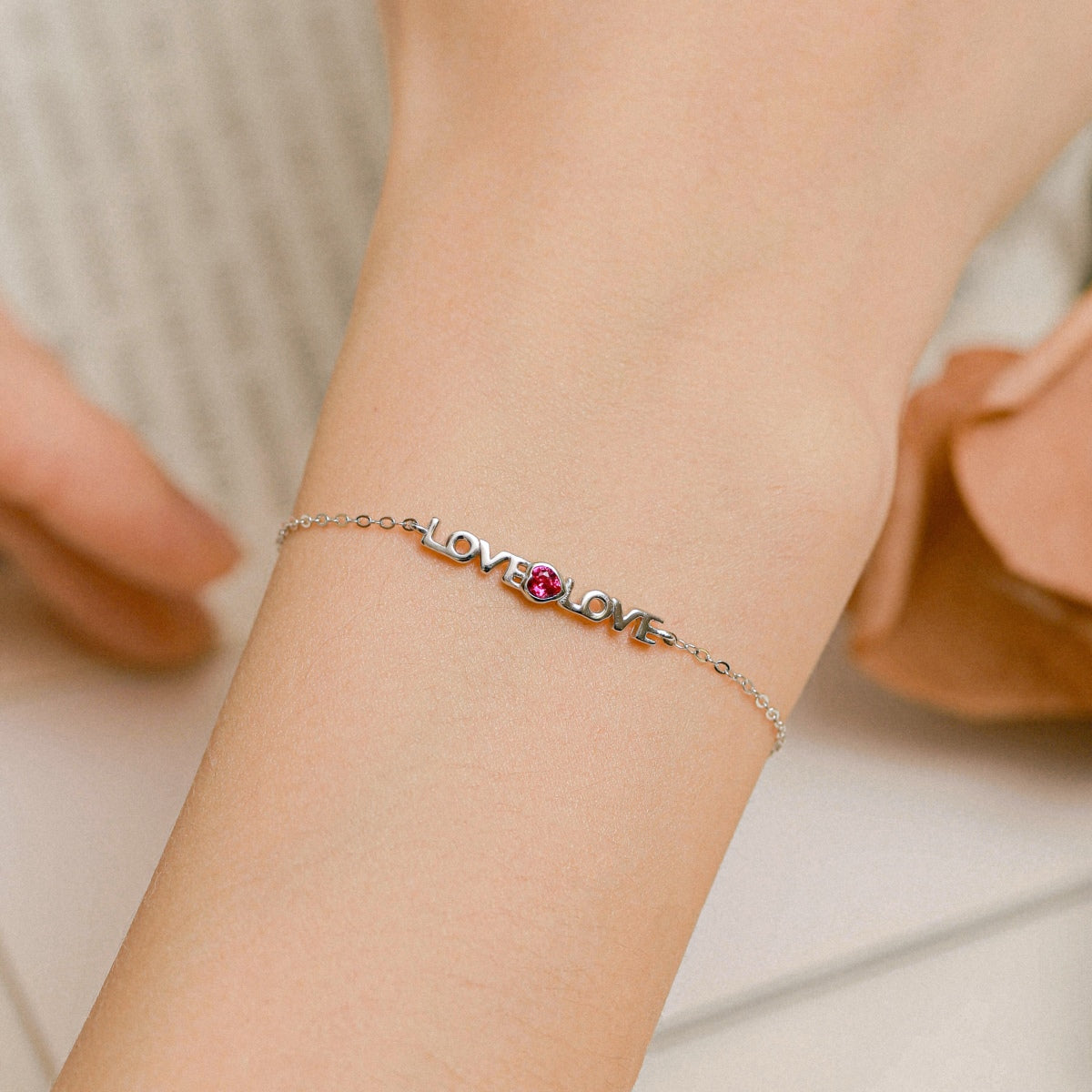 [ORA ]Romantic Heart Shape Lover Bracelet