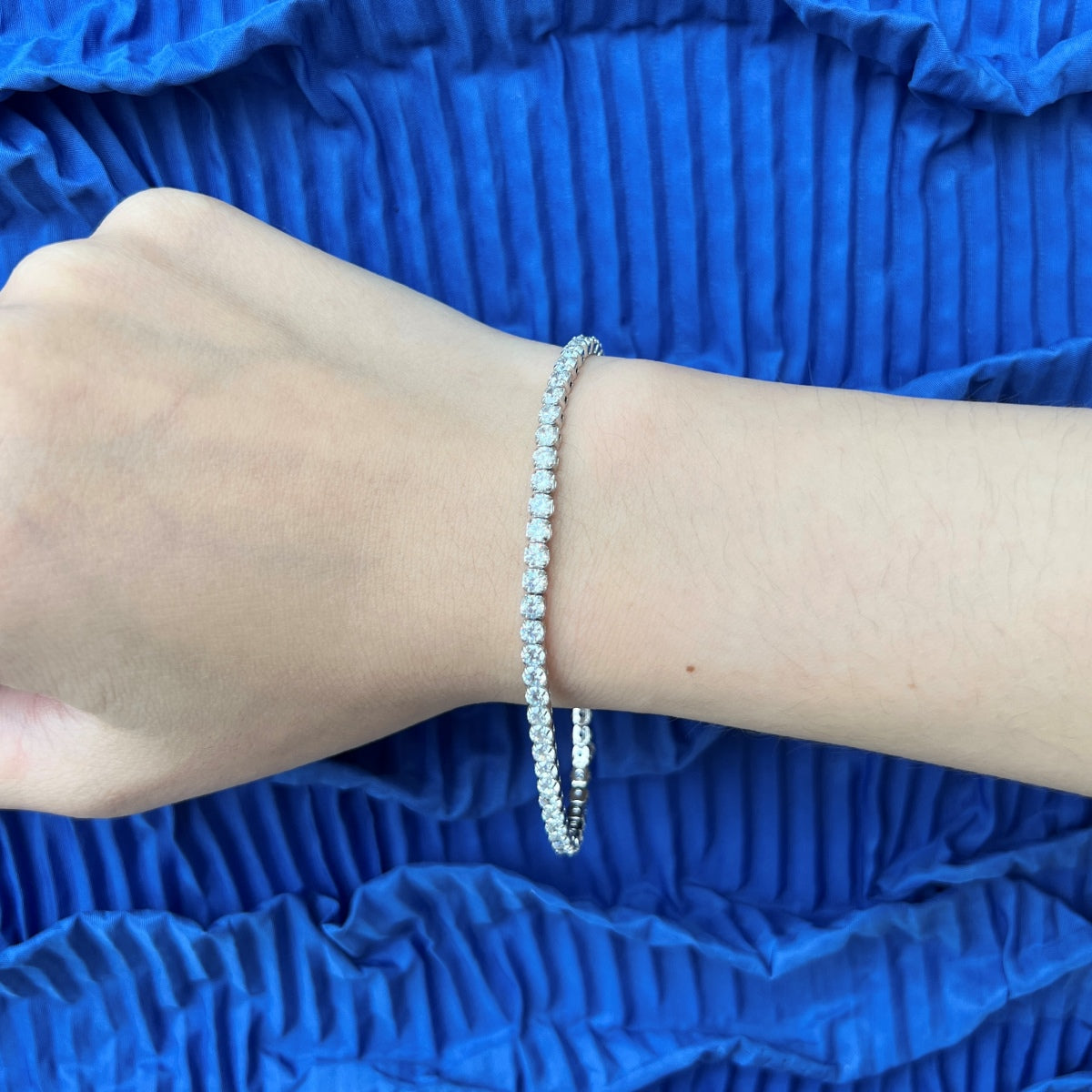 [ORA ]Sparkling Round Cut Daily Bracelet