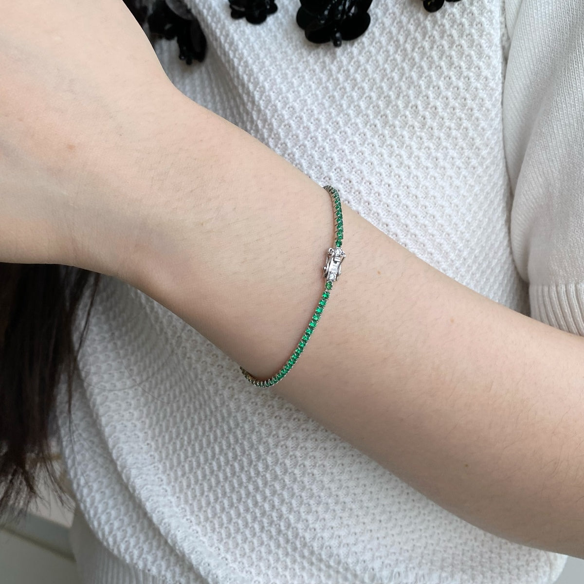 {
  "[ORA]Dazzling Colorful Round Cut Daily Bracelet": "[ORA] ダズリング カラフル ラウンドカット デイリーブレスレット"
}
