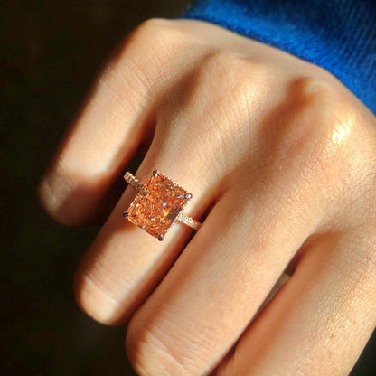 [ORA ]4.0 Carat Luxurious Engagement Ring
