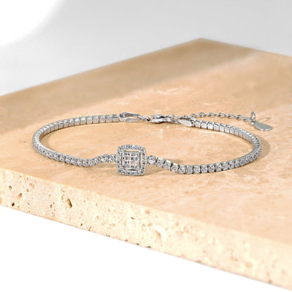 [ORA ]Luxurious Dazzling Square Shape Banquet Bracelet