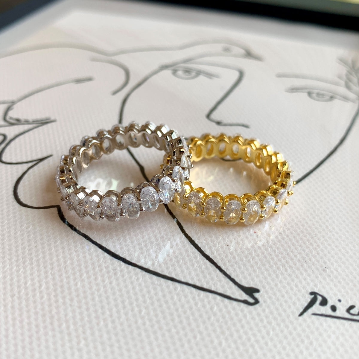 [ORA ]Ornate Oval Cut Tennis Ring