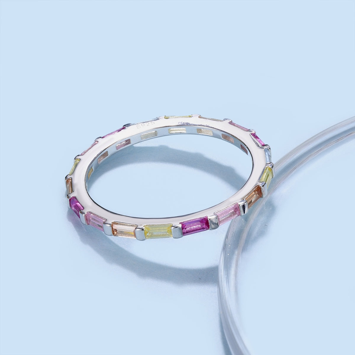 [ORA ]Exquisiter, mehrfarbiger Daily Ring mit Smaragdschliff