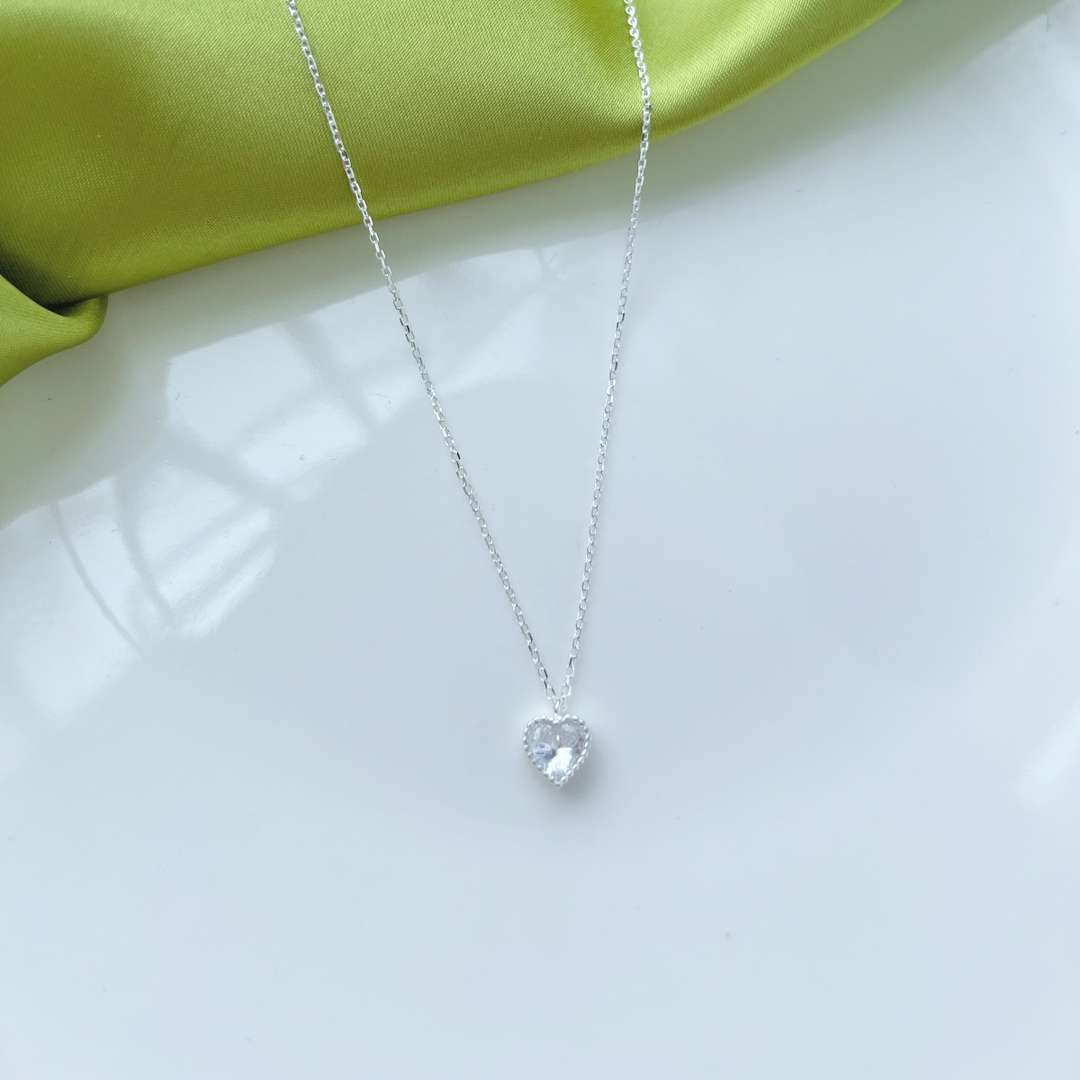 [ORA]Ornate Heart Shape Necklace