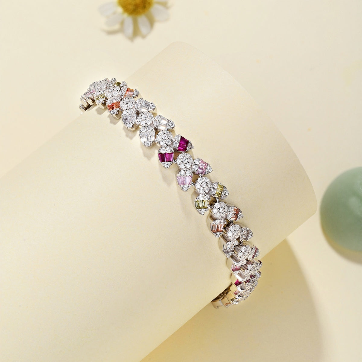 [ORA ]Dainty Exquisite Flower Shape Daily Bracelet