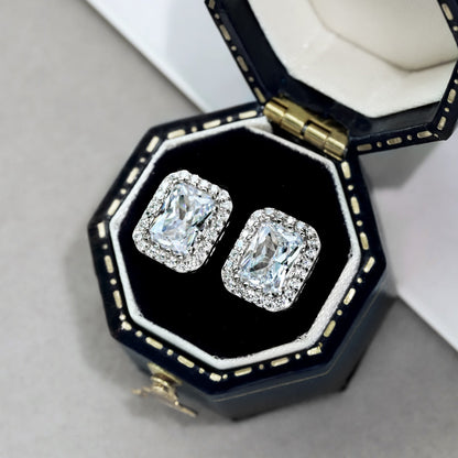 [ORA ]1.0 Carat Luxurious Dainty Emerald Cut Daily Earrings