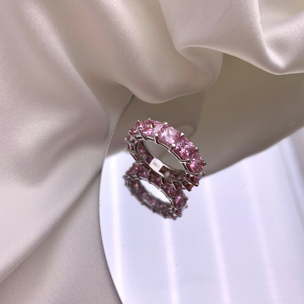 [ORA ]Elegant Princess Cut Tennis Ring