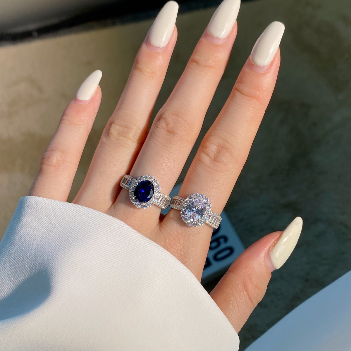 [ORA ]1.5 Carat Dazzling Charming Oval Cut Banquet Ring