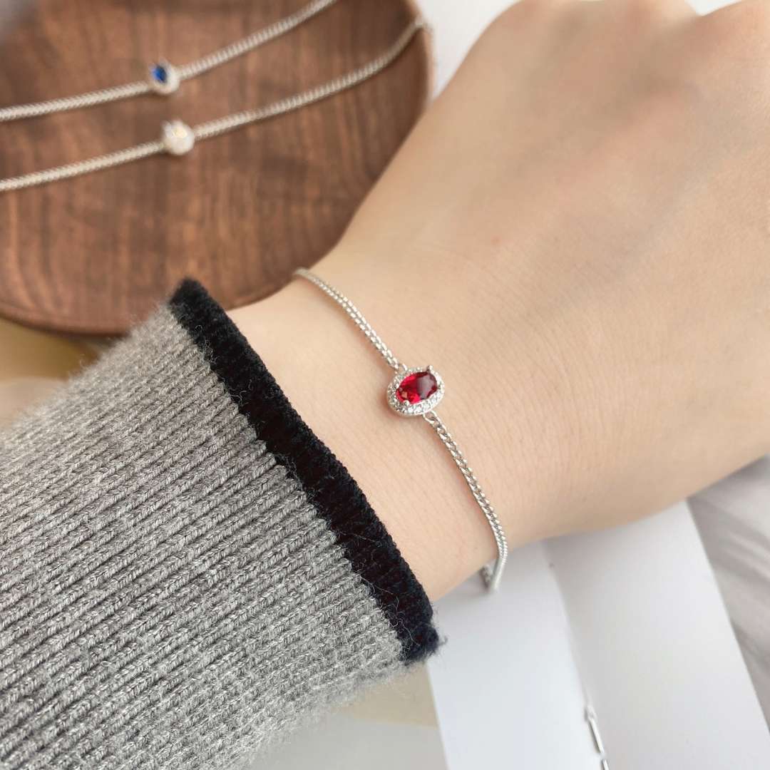 [ORA ]Exquisite Oval Shape Bracelet