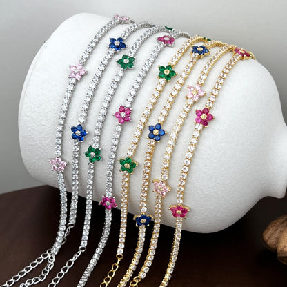 [ORA ]Sparkling Flower Shape Tennis Bracelet