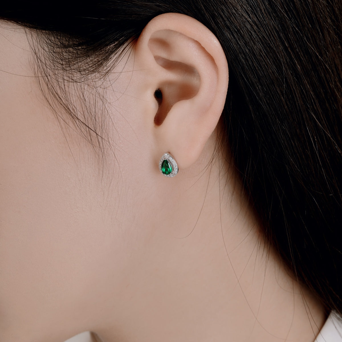 [ORA ]Luxurious Water Drop Shape Earrings