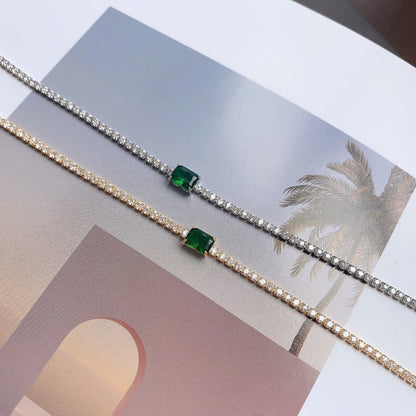 [ORA ]1.0 Carat Unique Emerald Cut Banquet Bracelet