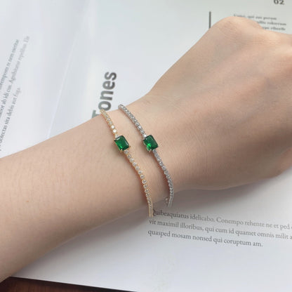 [ORA ]1.0 Carat Unique Emerald Cut Banquet Bracelet