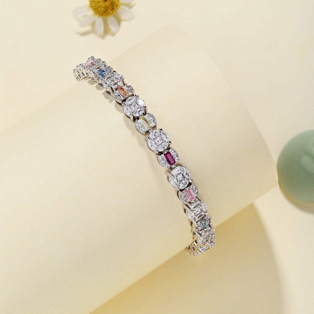 [ORA ]Dazzling Radiant Multi Cut Daily Bracelet