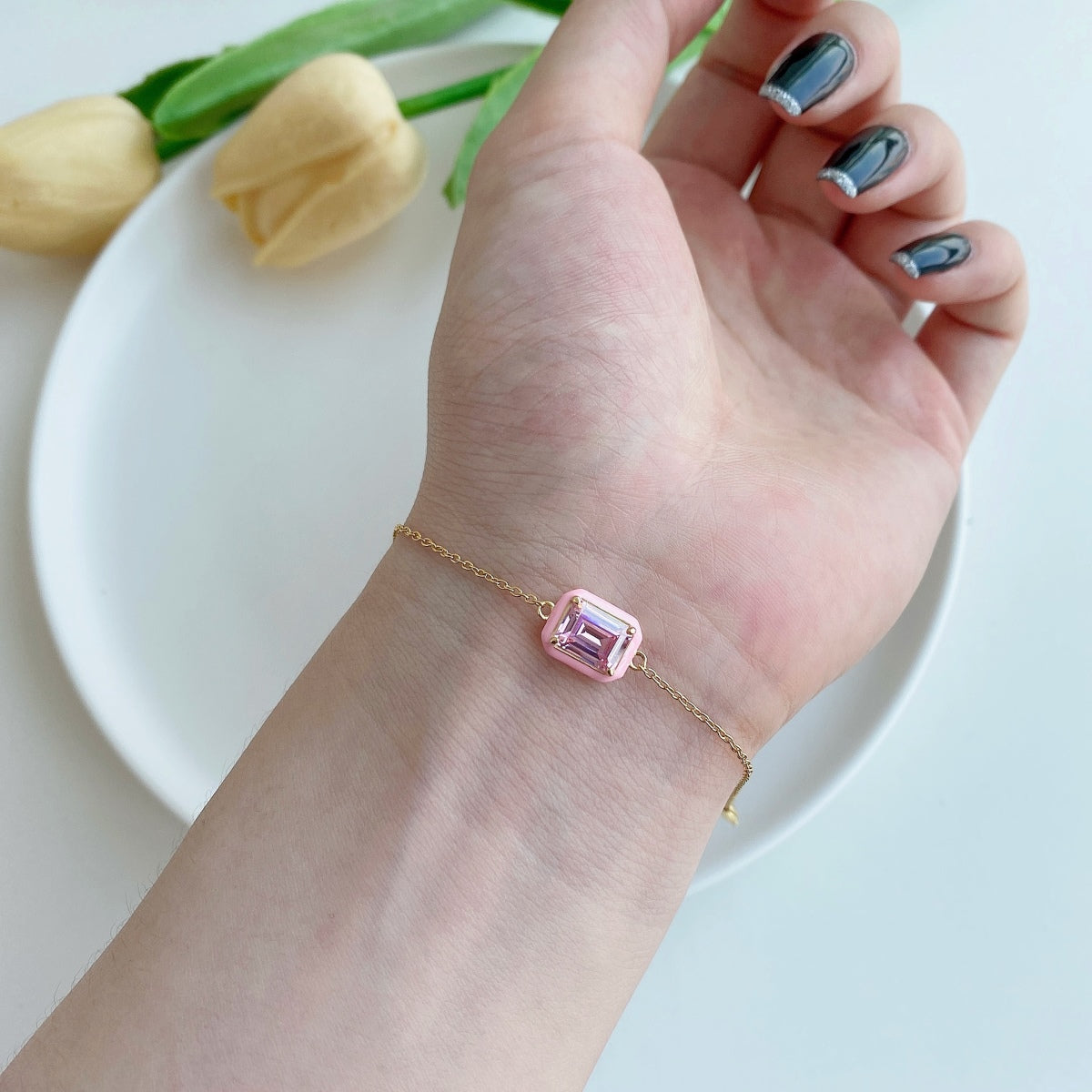 [ORA ]2.0 Carat Sparkling Colorful Emerald Cut Daily Bracelet
