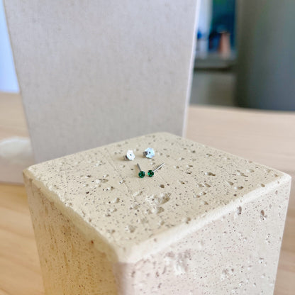 [ORA ]Delicate Solitaire Earrings