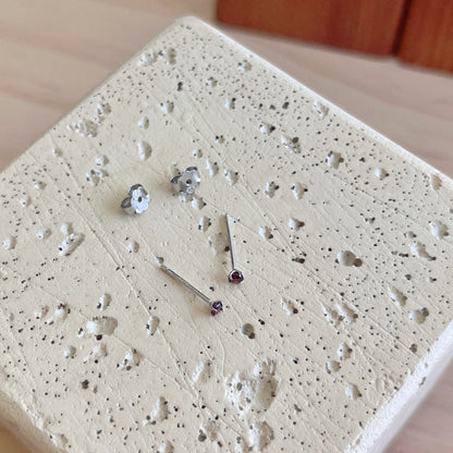 [ORA ]Delicate Solitaire Earrings