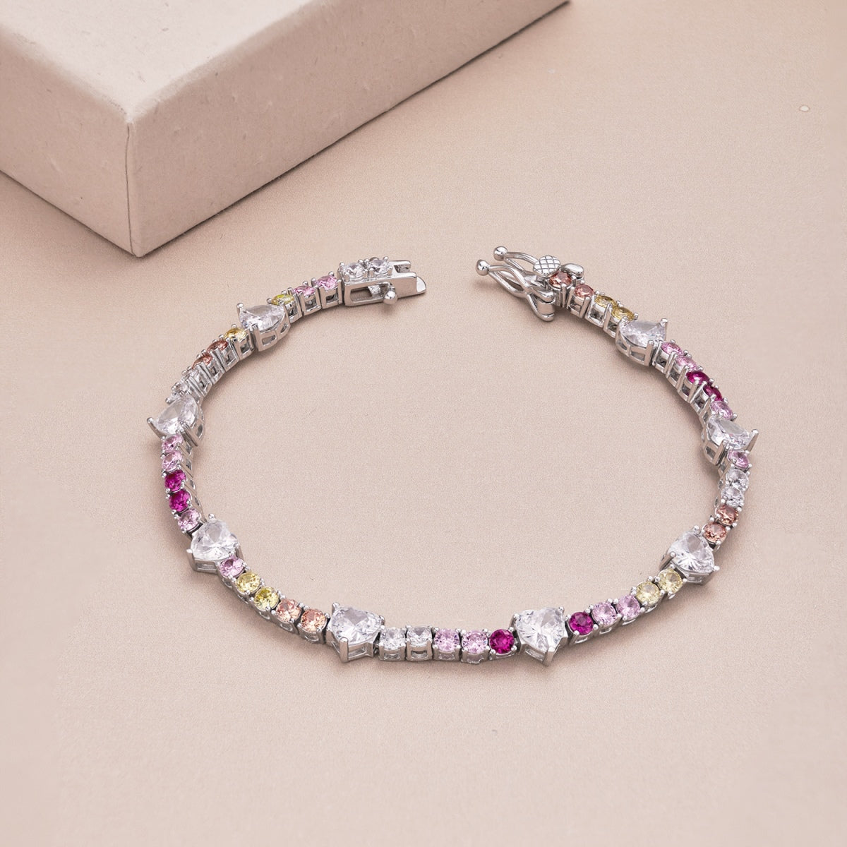 [ORA ]Romantic Heart Shape Round Cut Lover Bracelet