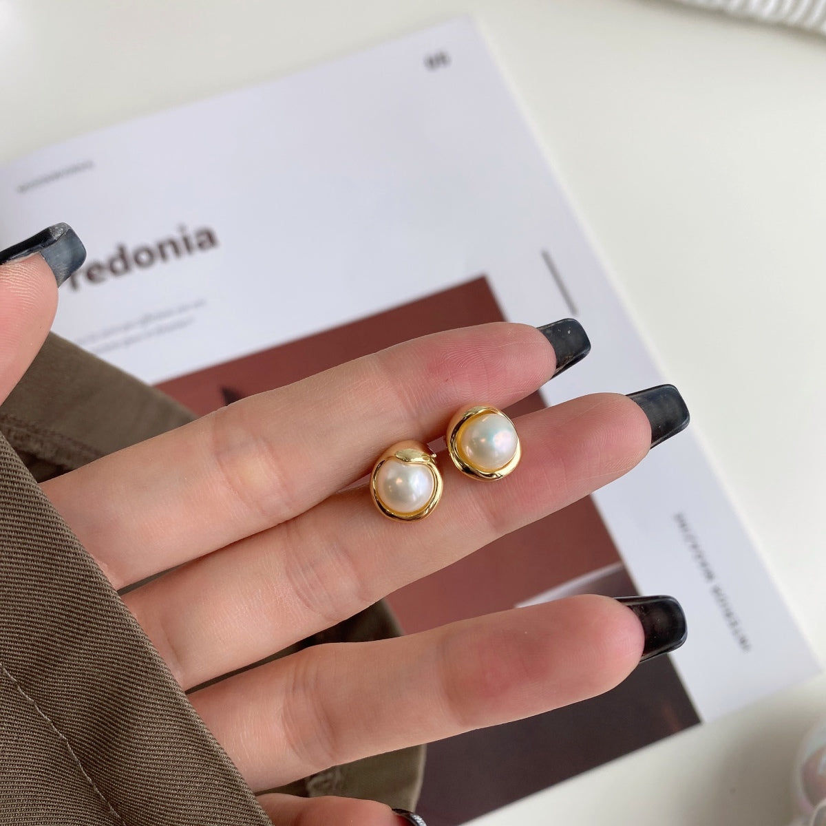 [ORA ]Dainty Bread Pearl Earrings