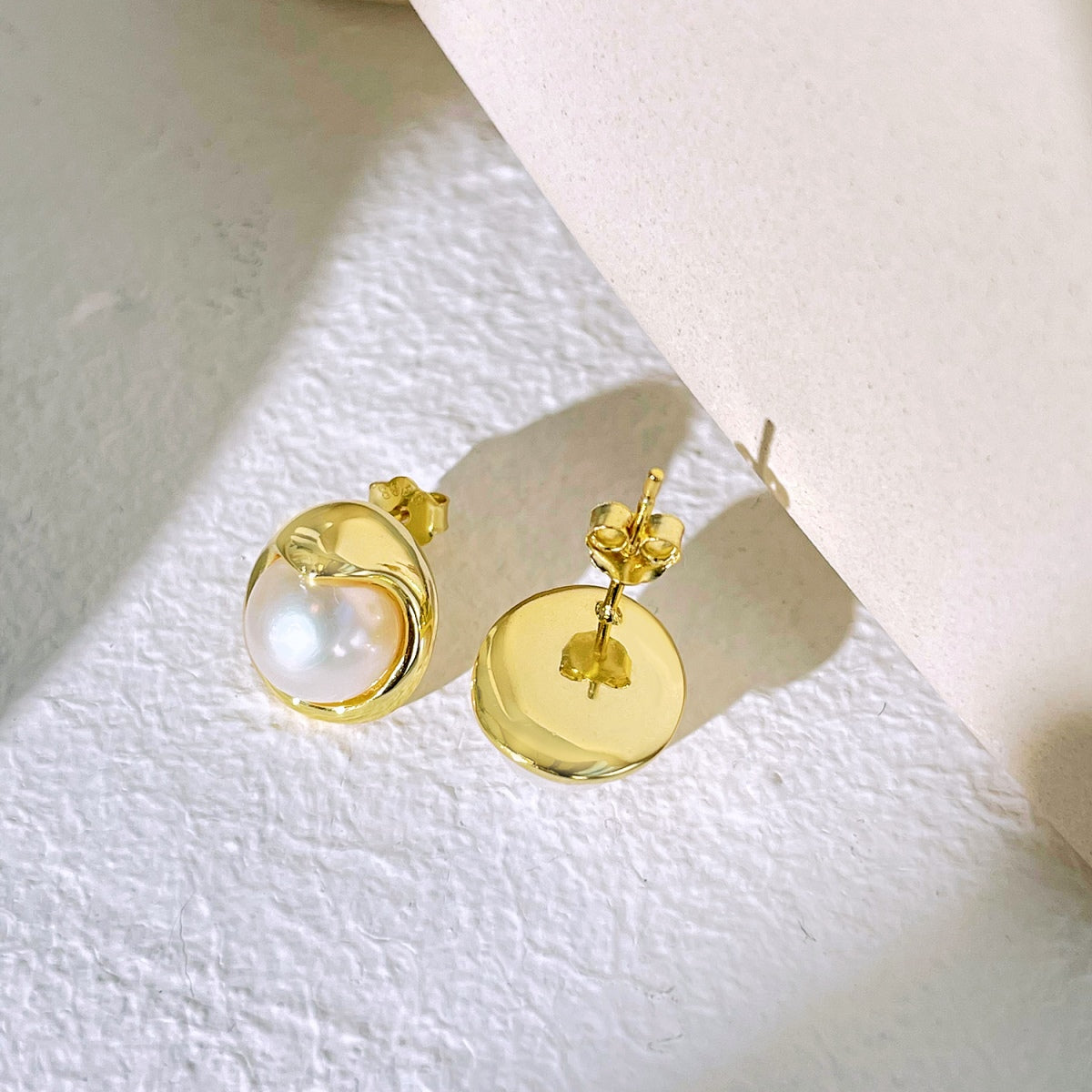 [ORA ]Dainty Bread Pearl Earrings