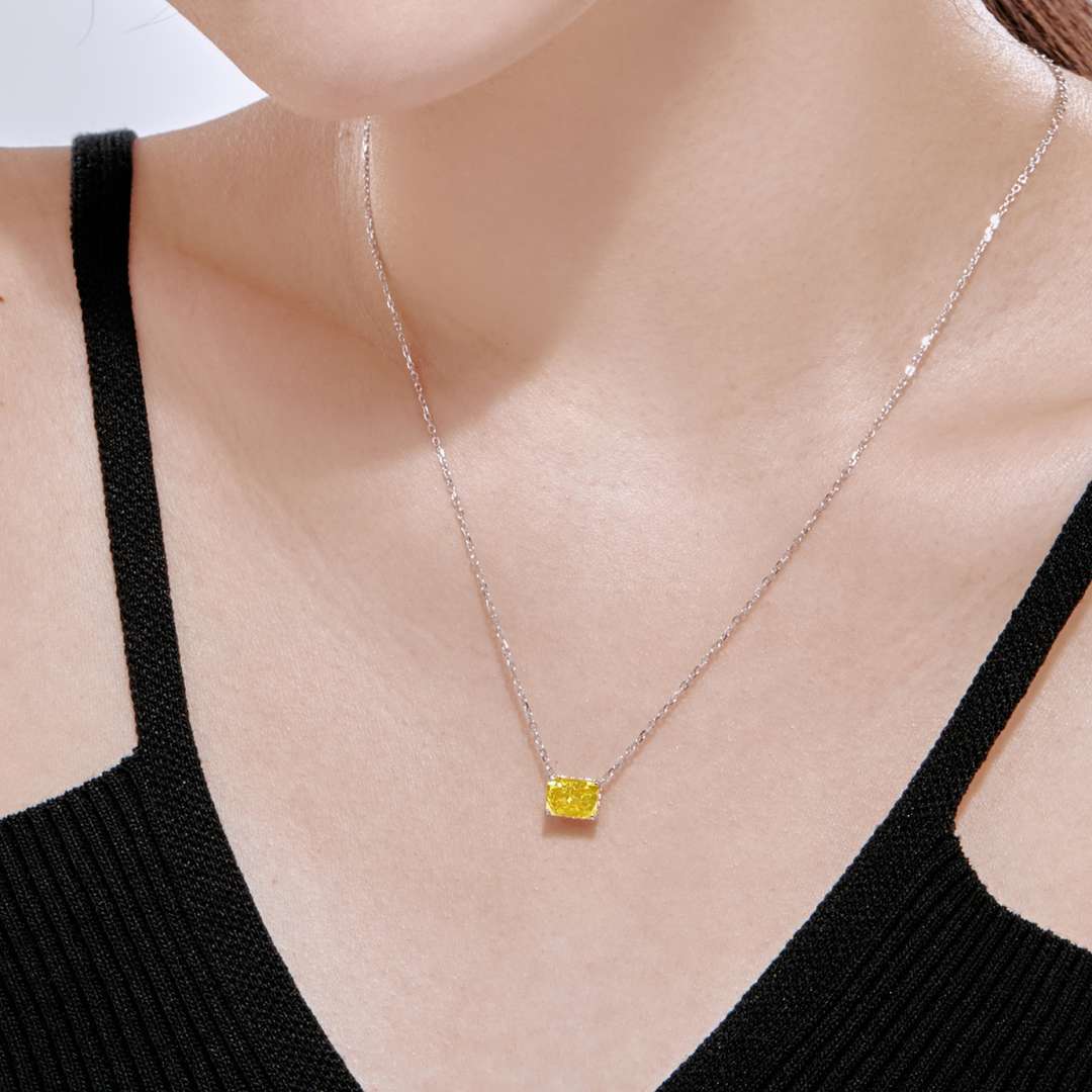 [ORA]Luxurious Square Shape Colorful Necalack