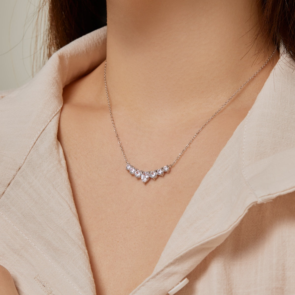 [ORA ]Dainty Colorful Heart Necklace
