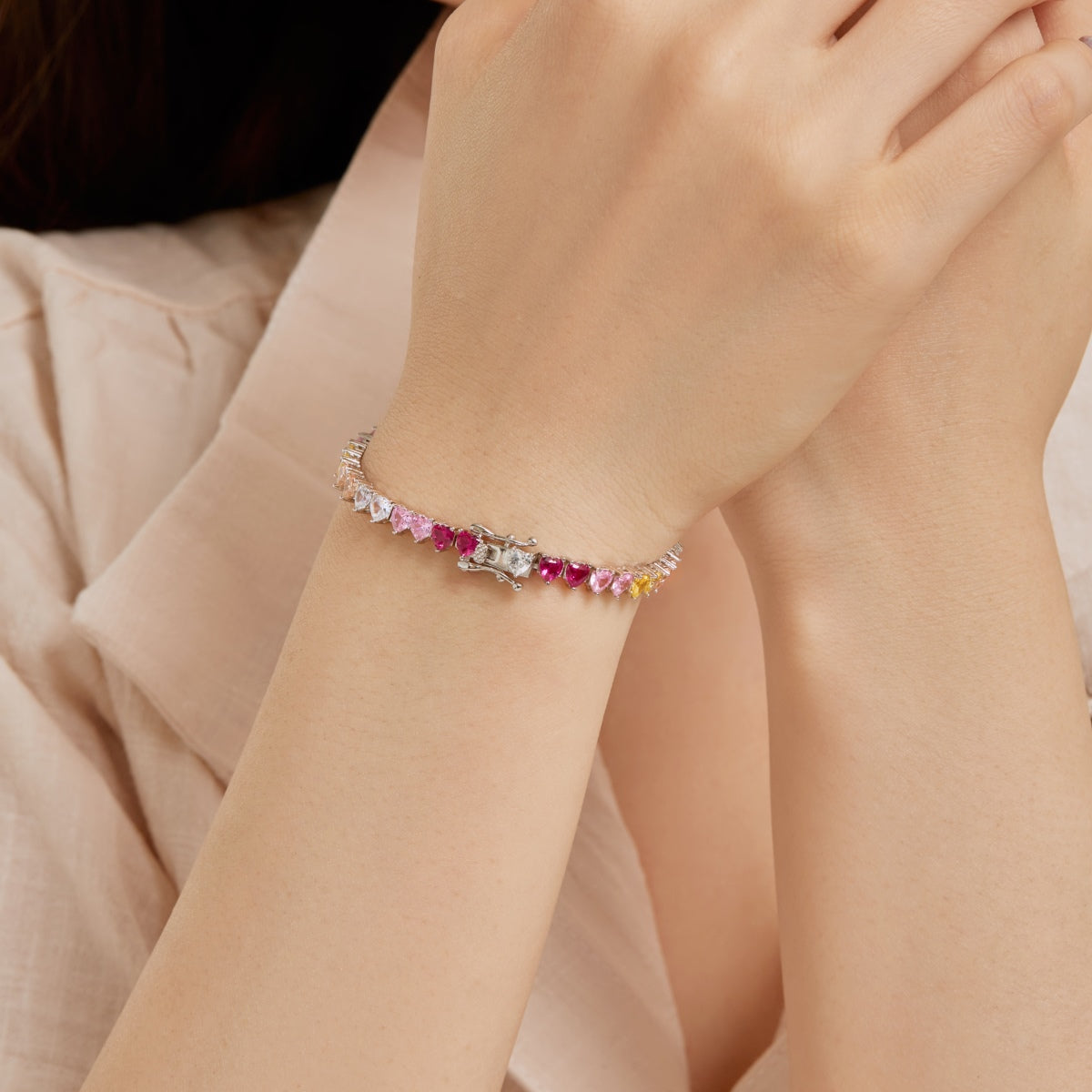 [ORA ]Luxurious Colorful Romantic Heart Shape Lover Bracelet
