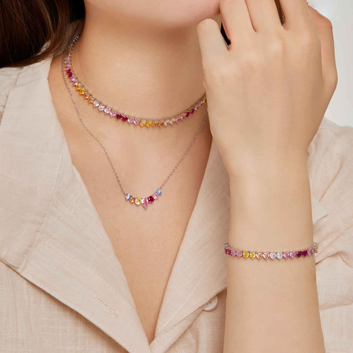 [ORA ]Luxurious Colorful Romantic Heart Shape Lover Bracelet