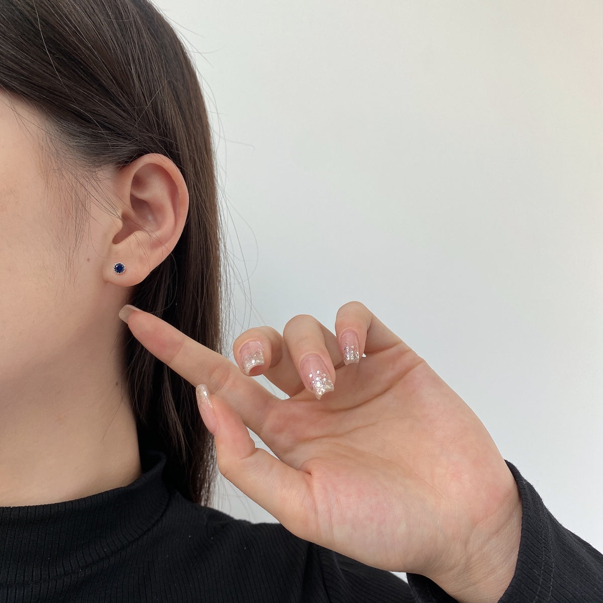 [ORA ]Sparkling Colorful Round Shape Earrings